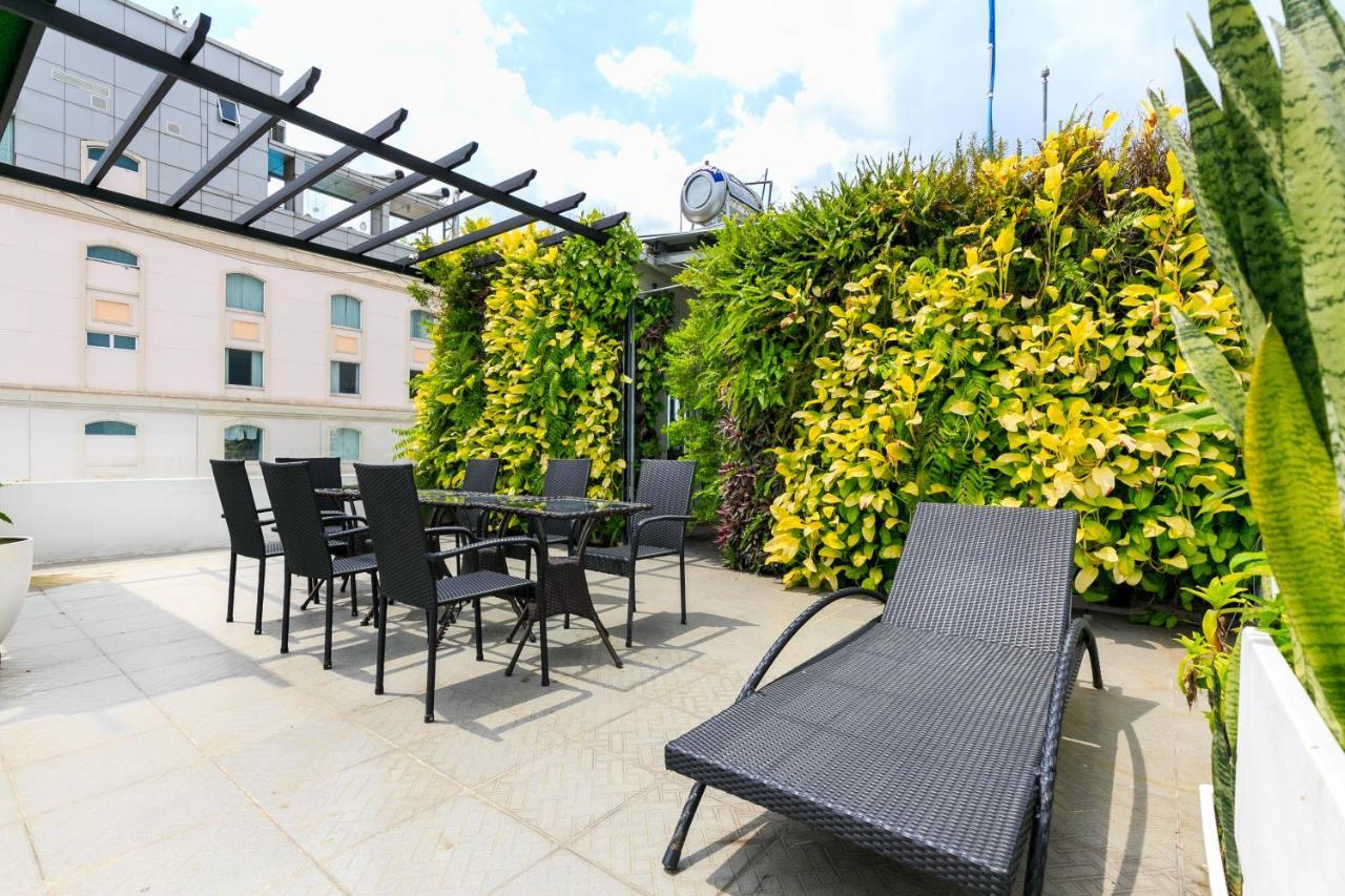 Jovia Hotel Хошимин Экстерьер фото
